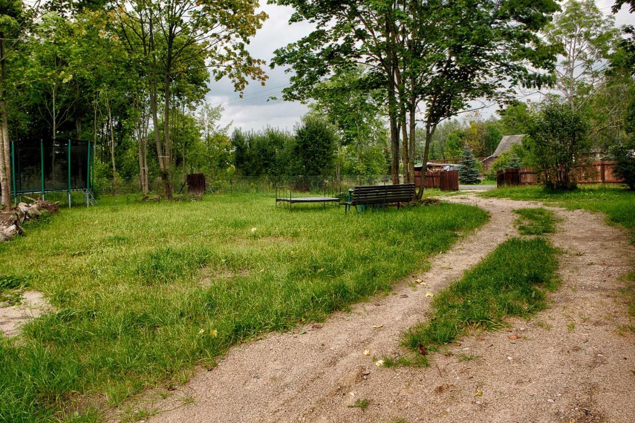 Aleksandrowka - Domek Anastazja Trzescianka Bagian luar foto